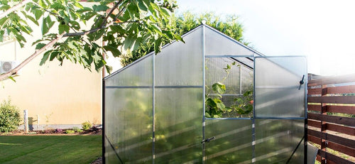 polycarbonate-greenhouse-Blu Retail Group.jpg