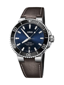 oris-aquis-automatic-300m-mens-watch-Blu Retail Group.jpg